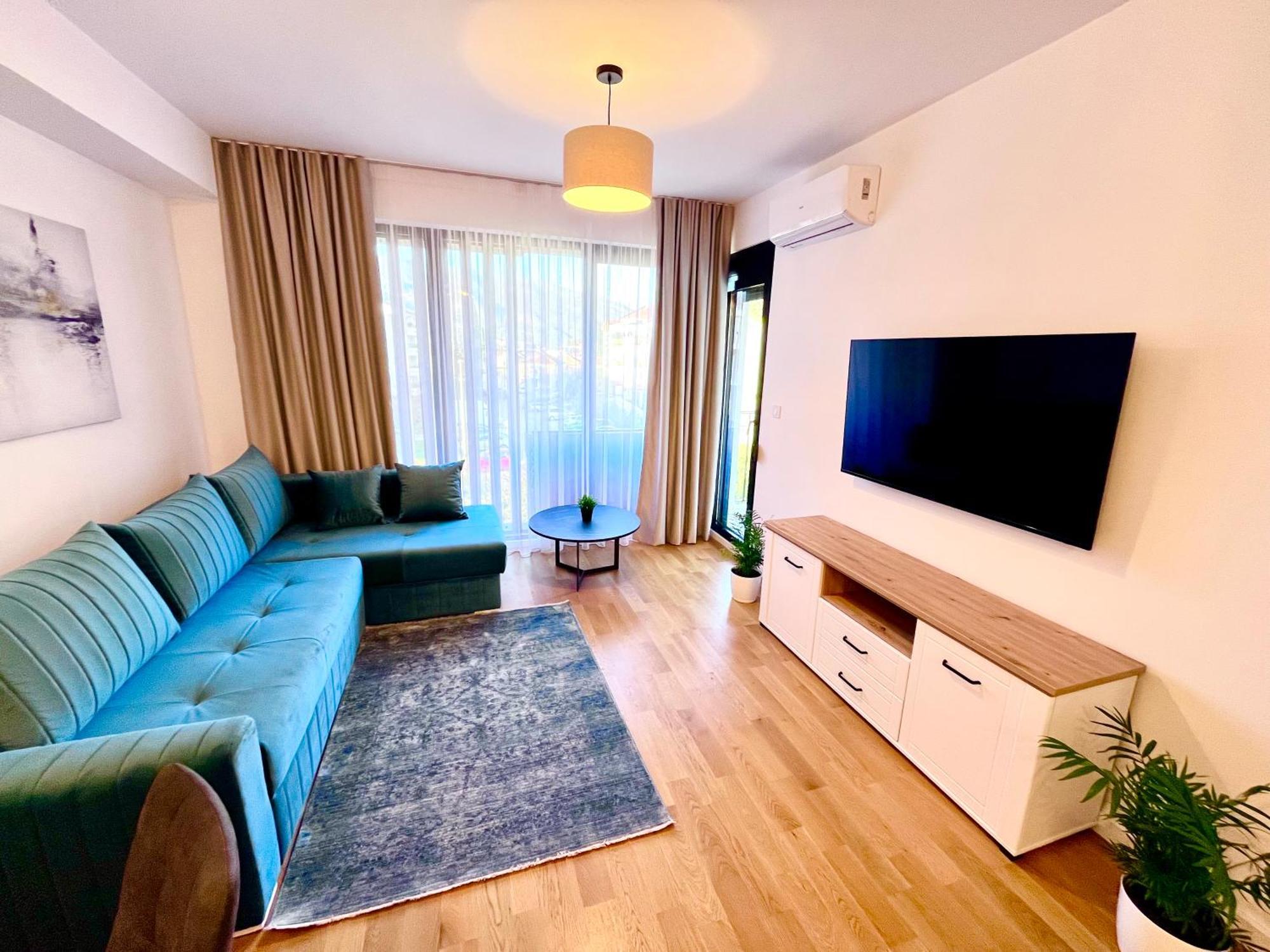 Tivat Apartments Екстериор снимка