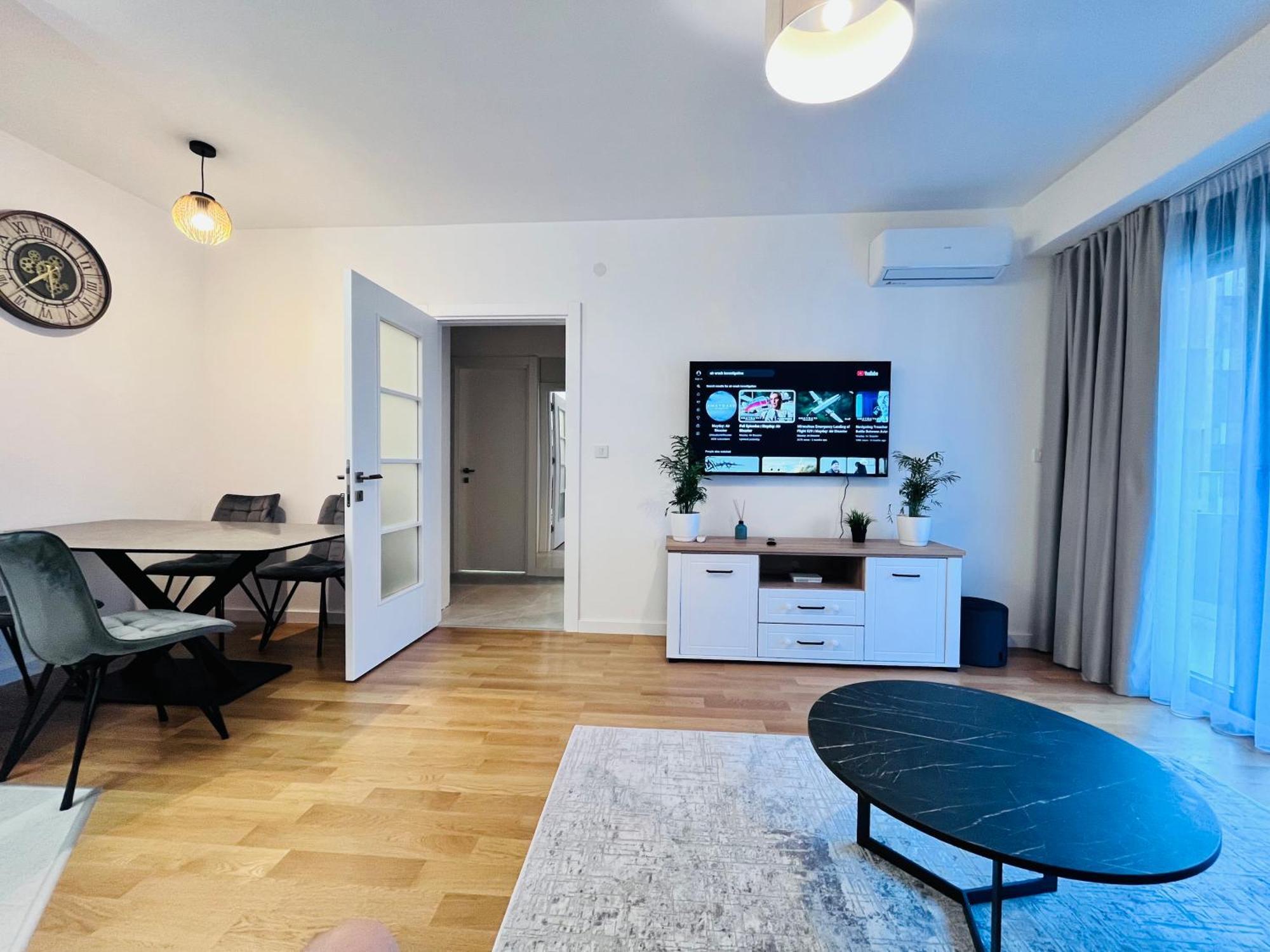Tivat Apartments Екстериор снимка